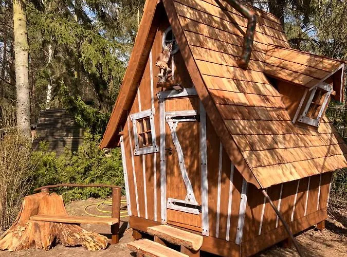 Сasa de vacaciones Märchenhütte- Campen Am Wald Und Neuruppin